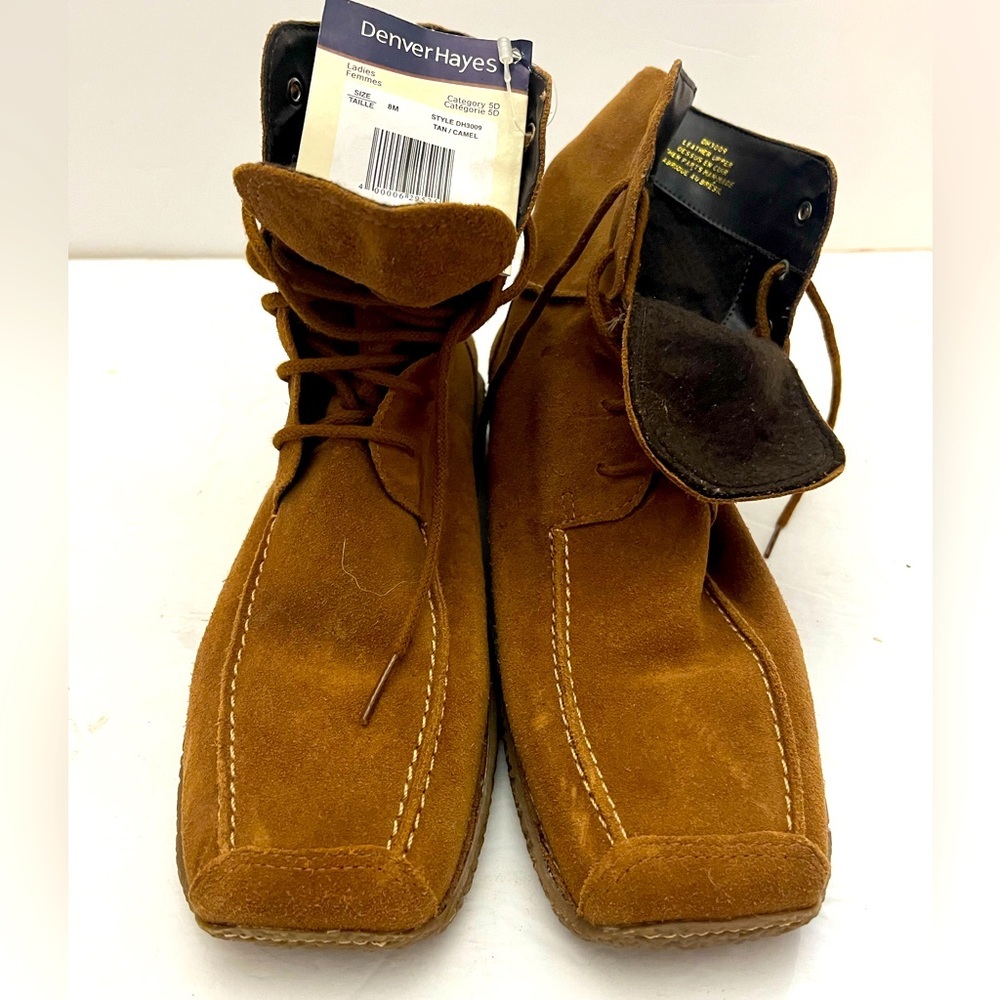 NWT Leather Moccasin Style Boots,  Denver Hayes Women’s Size 8m Retail $79